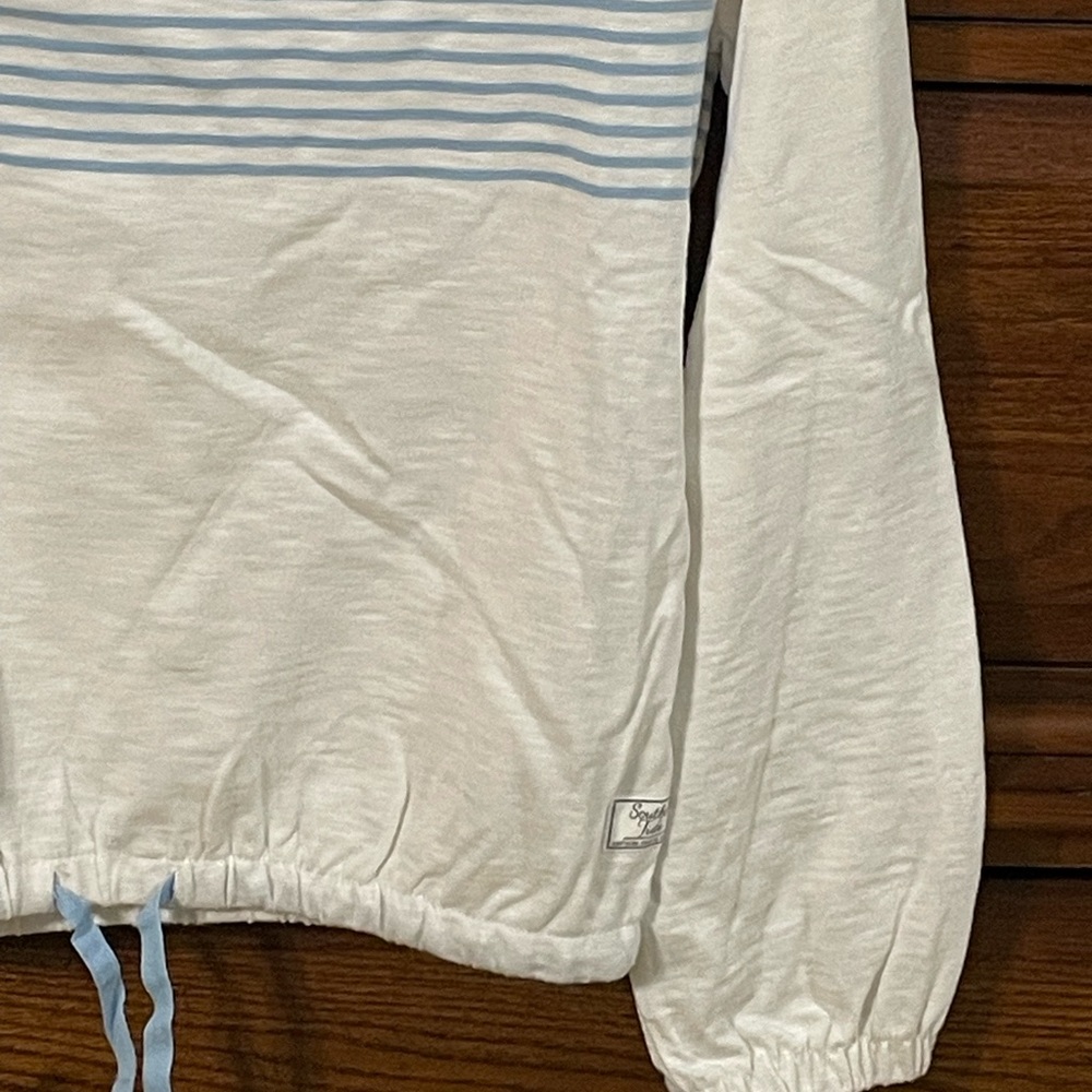 Southern Tide White Tee with Light Blue Graphic - Picture 2 of 5